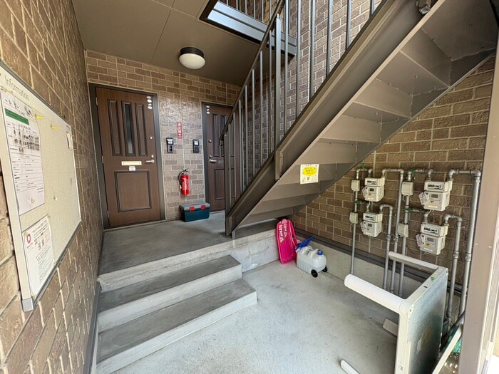 ウィルモアＣ館の物件外観写真