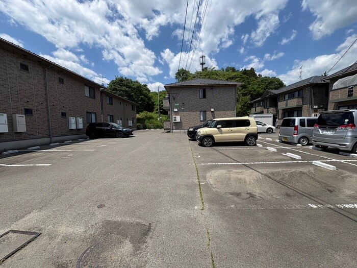 ウィルモアＣ館の物件外観写真