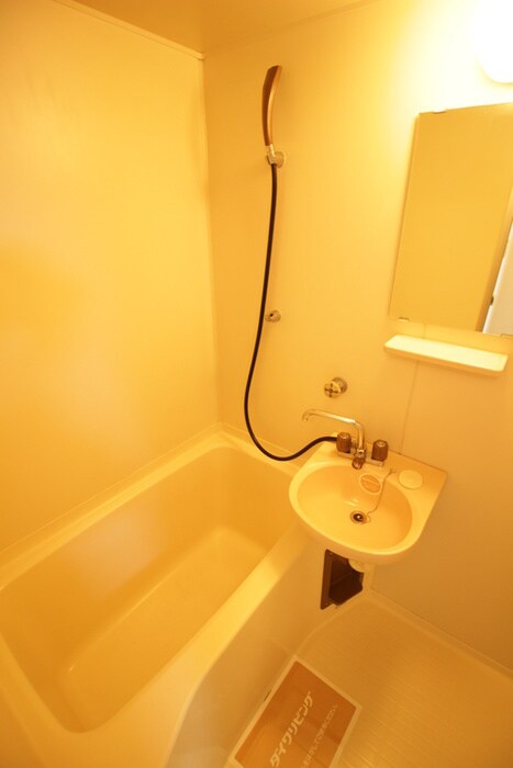 ハイツＳＨＩＯＮの物件内観写真