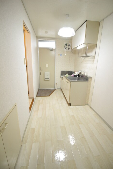 ハイツＳＨＩＯＮの物件内観写真