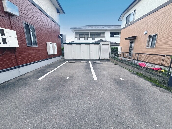 ロイヤルハイツ２５の物件外観写真