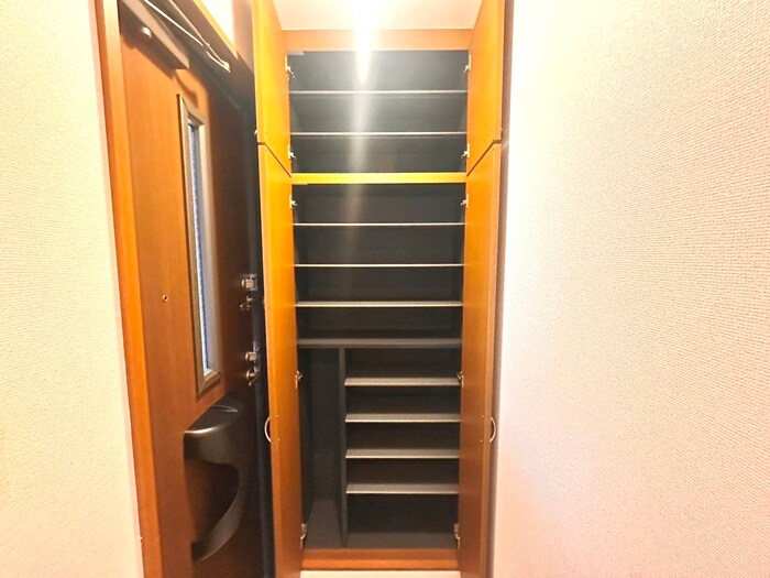 ロイヤルハイツ２５の物件内観写真