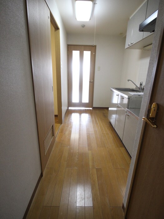 ネオシティ－遠見塚の物件内観写真