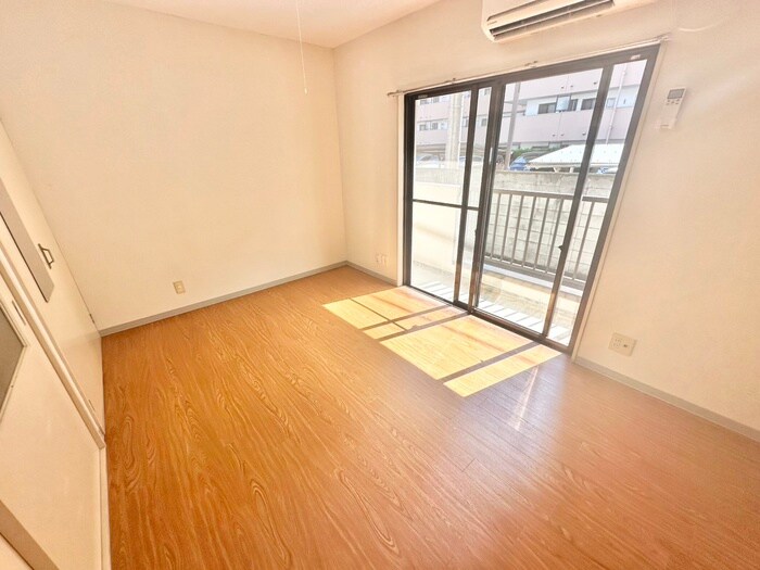 アーバンライフ新河原町の物件内観写真