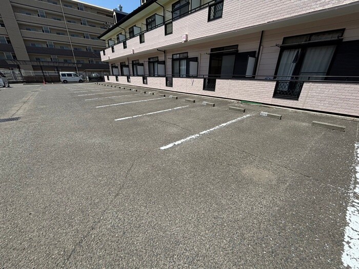 リーフサイドビレッジA棟の物件外観写真