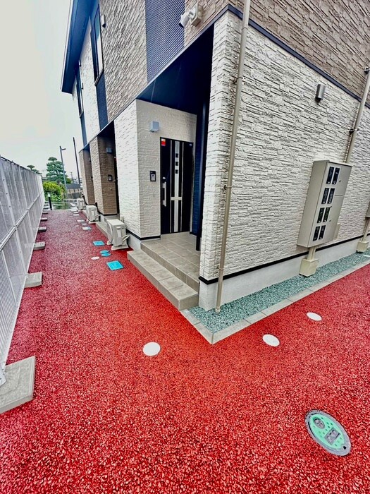 ラフレシール鶴ヶ谷東の物件外観写真