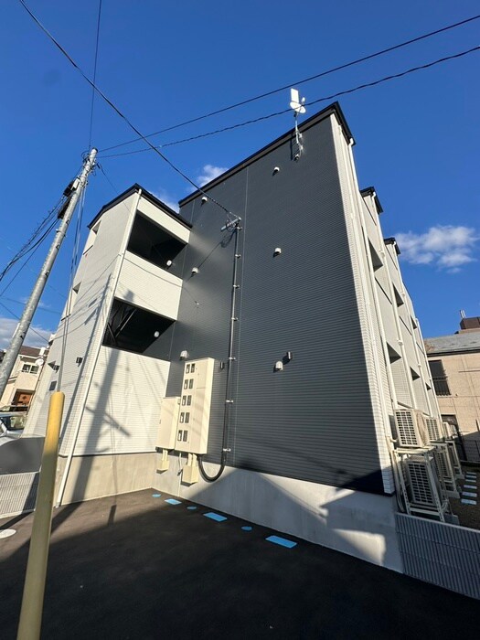 プラシード幸町の物件外観写真