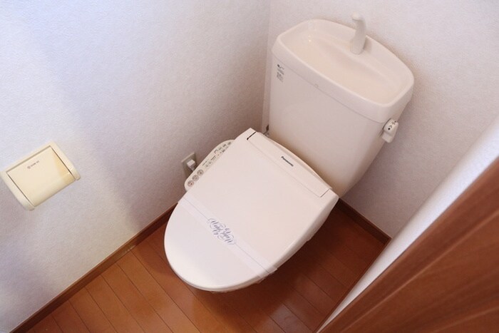 アヴァンセ栗生の物件内観写真