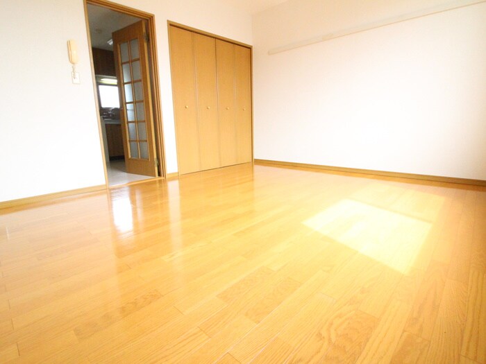 アーバンハイム一本杉の物件内観写真