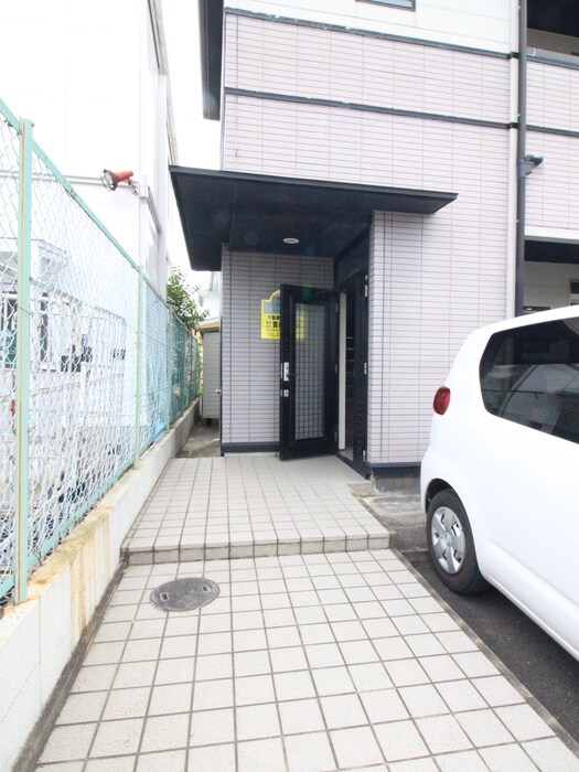 アーバンハイム一本杉の物件外観写真