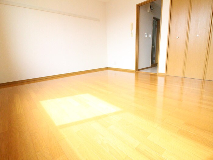 アーバンハイム一本杉の物件内観写真