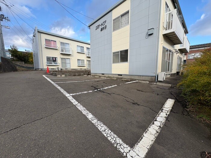 エステ－トピア赤井Ｂの物件外観写真