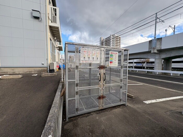 エステ－トピア赤井Ｂの物件外観写真