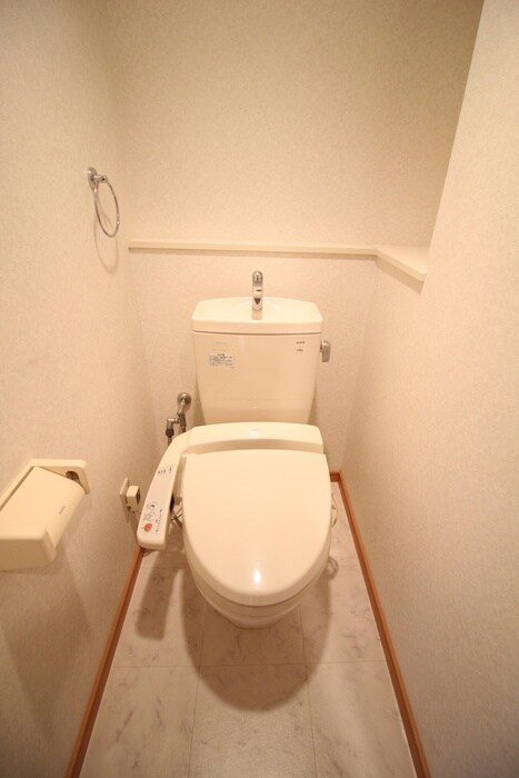 サ－ティラブの物件内観写真