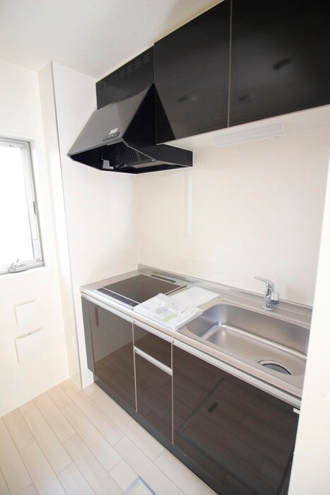 アインタウゼント３の物件内観写真