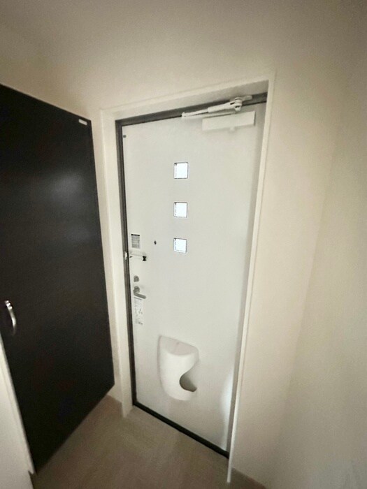 アインタウゼント３の物件内観写真