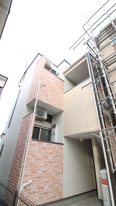 ハーモニーテラス志波町の物件外観写真