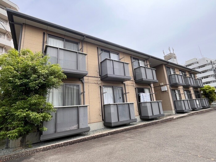 シャーメゾン北仙台の物件外観写真