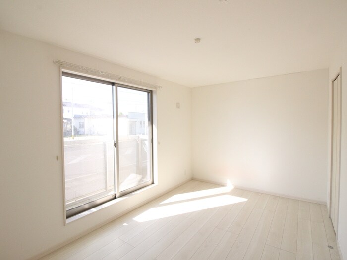 アスコット荒井東Aの物件内観写真