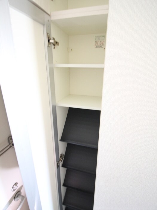 アスコット荒井東Aの物件内観写真