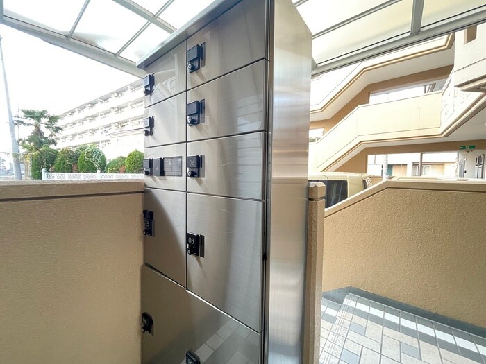 シャングリラ高松の物件外観写真