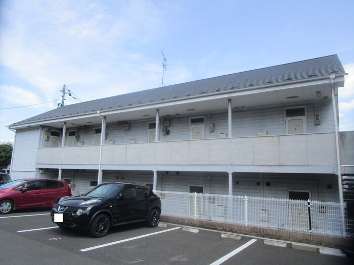 ロフティ遠藤の物件外観写真