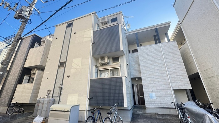 ハーモニーテラス南小泉の物件外観写真