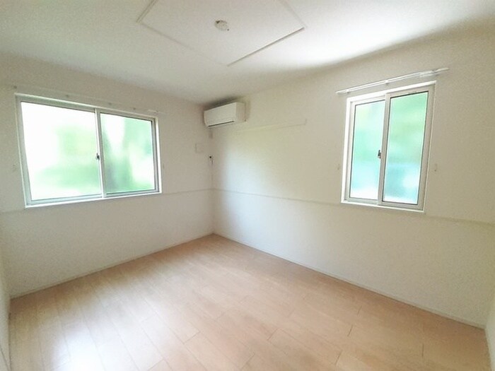 ヒルズソレイユの物件内観写真