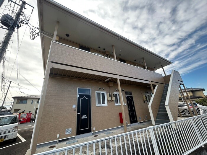 ノースフィールドの物件外観写真