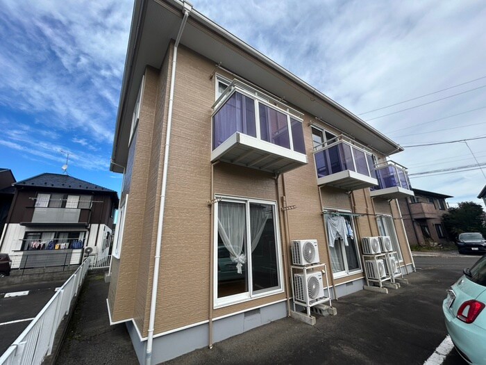 ノースフィールドの物件外観写真