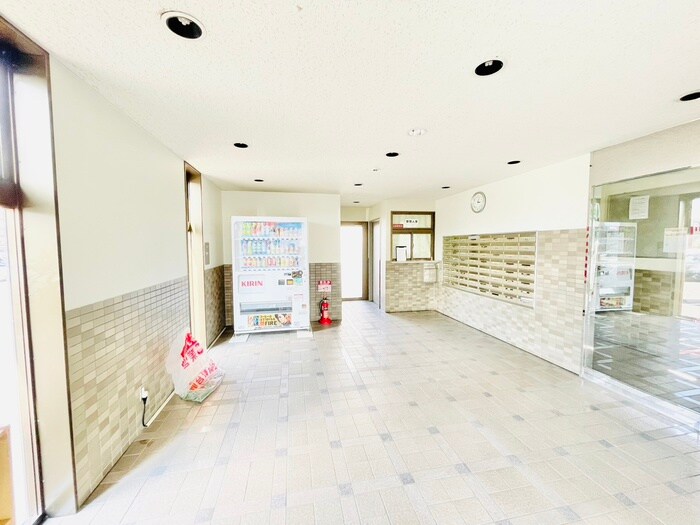 ルナパ－ク鳳山の物件外観写真