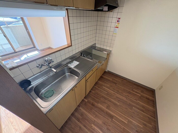 ルナパ－ク鳳山の物件内観写真