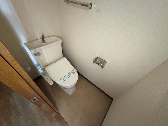 ルナパ－ク鳳山の物件内観写真