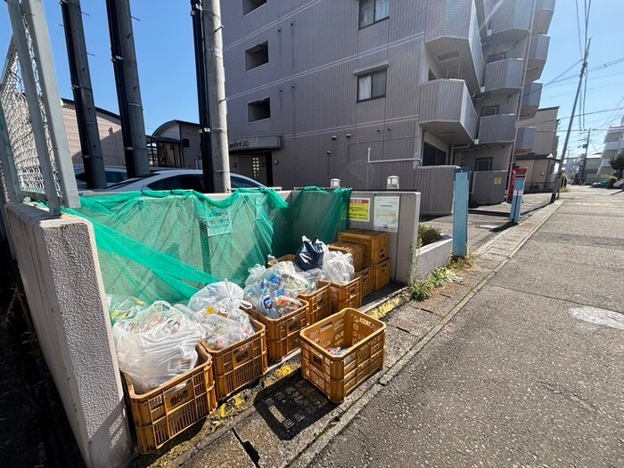 コンフォ－トＫＭの物件外観写真