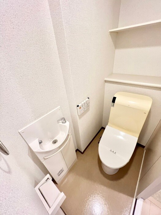 カスタリア榴ヶ岡の物件内観写真