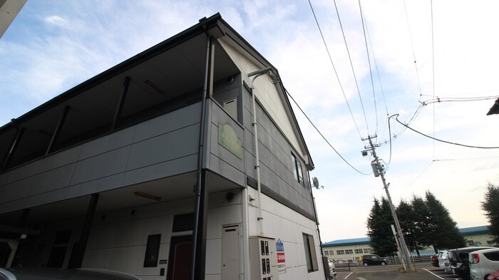 メゾンドαの物件外観写真