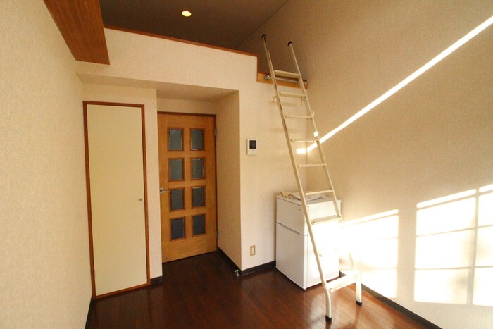 アップルハウス六十人町の物件内観写真