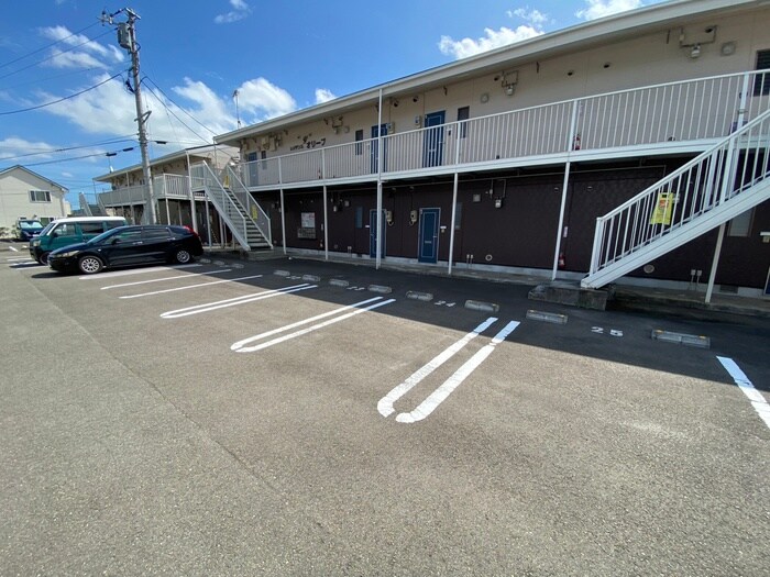 レジデンスオリ－ブＹ棟の物件外観写真