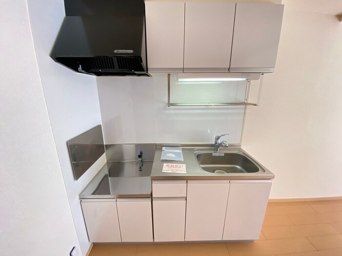 レジデンスオリ－ブＹ棟の物件内観写真