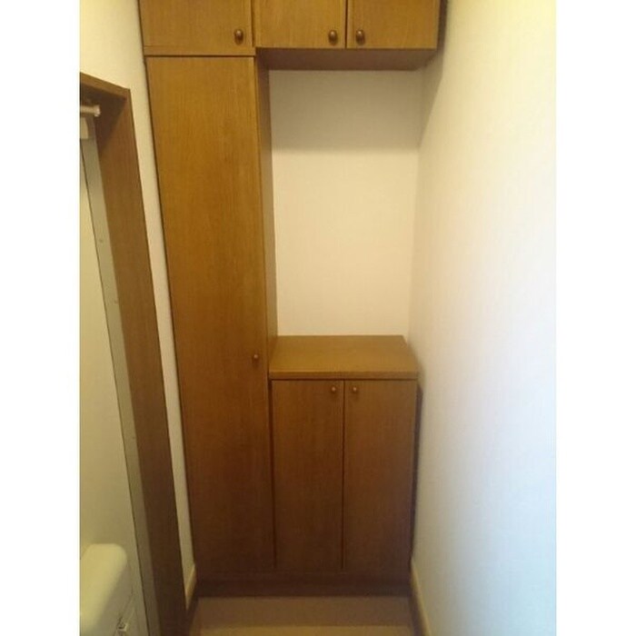 レジデンスオリ－ブＹ棟の物件内観写真