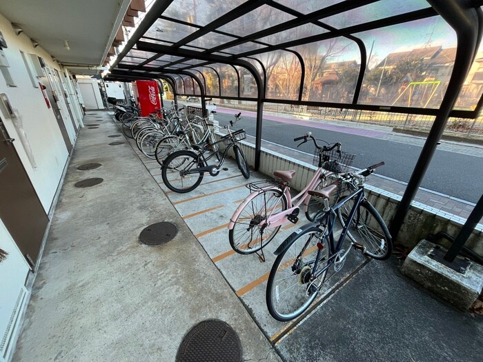 仙台白萩マンションの物件外観写真