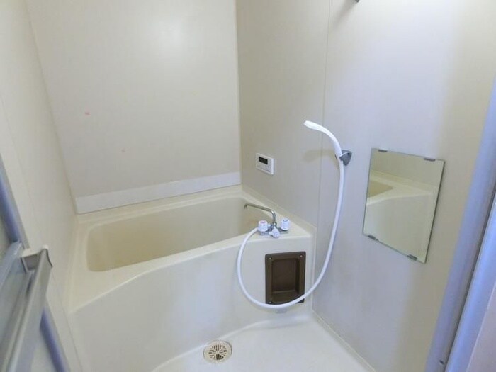 ファミ－ル長町南の物件内観写真