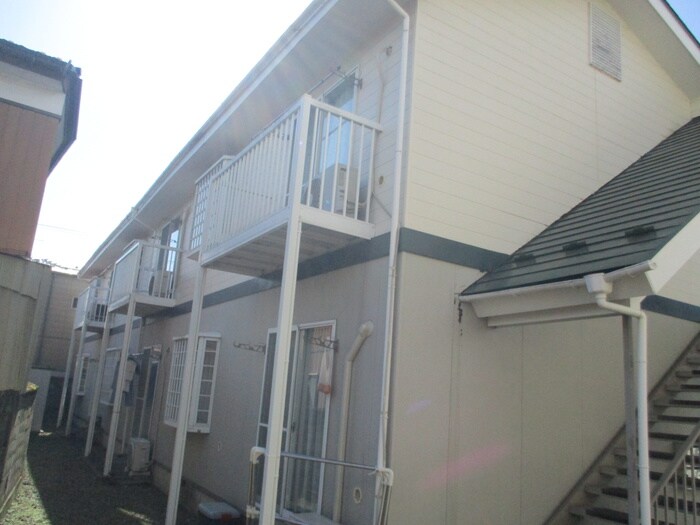 ファミ－ル長町南の物件外観写真