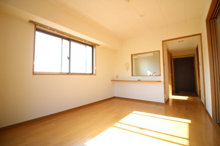 ラ・シャテロの物件内観写真