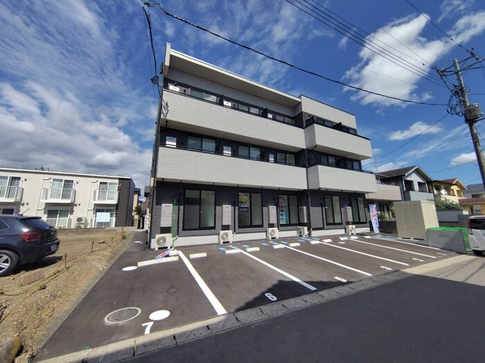 ラズワード薬師堂の物件外観写真