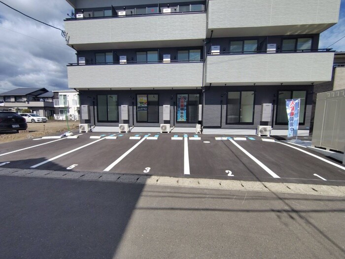 ラズワード薬師堂の物件外観写真