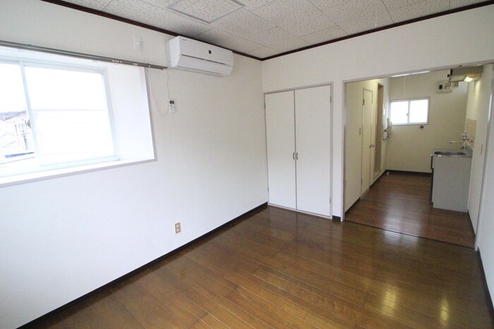 ホワイトキャッスル５番館の物件内観写真