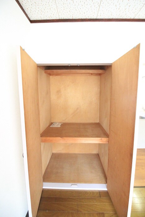 ホワイトキャッスル５番館の物件内観写真