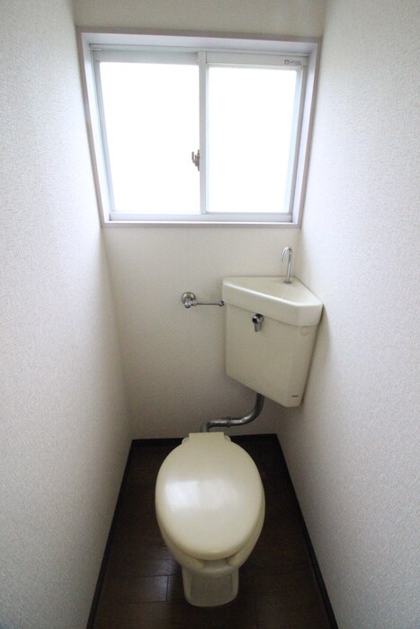 ホワイトキャッスル５番館の物件内観写真