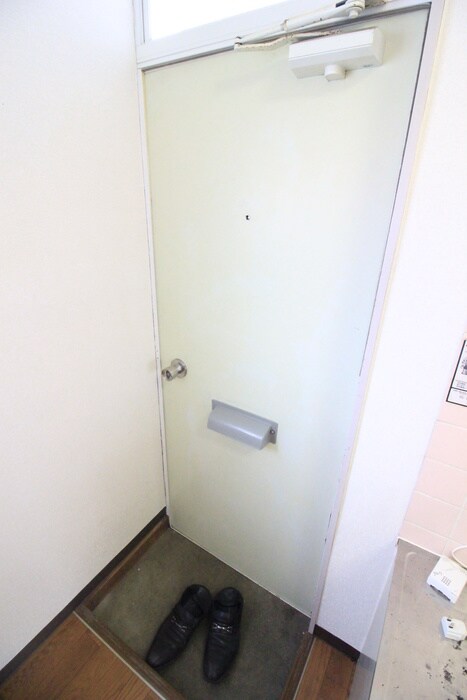 ホワイトキャッスル５番館の物件内観写真